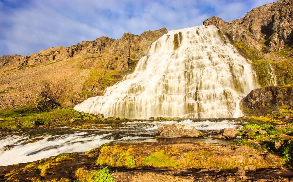 "The Ultimate Road Trip: Uncover Iceland's Breathtaking Beauty on Scenic Drives of a Lifetime" 8 shutterstock 670199791